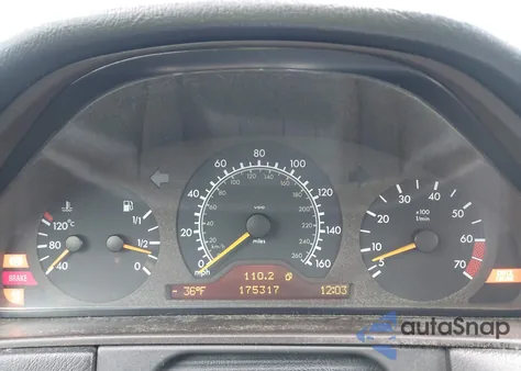 1999 Mercedes-Benz E 430 from USA, damaged, VIN WDBJF70H5XA812818